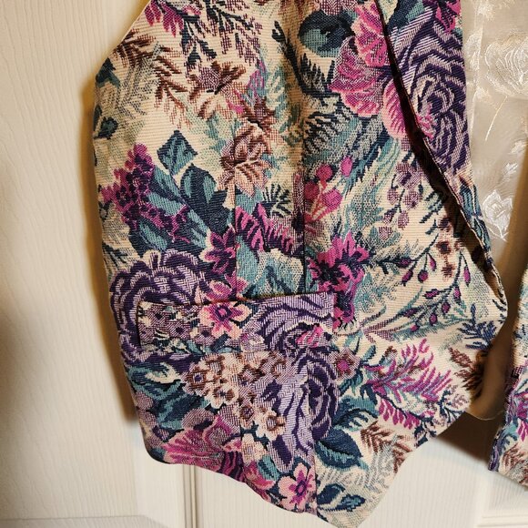 Tapestry Look Vest, - Picture 3 of 3